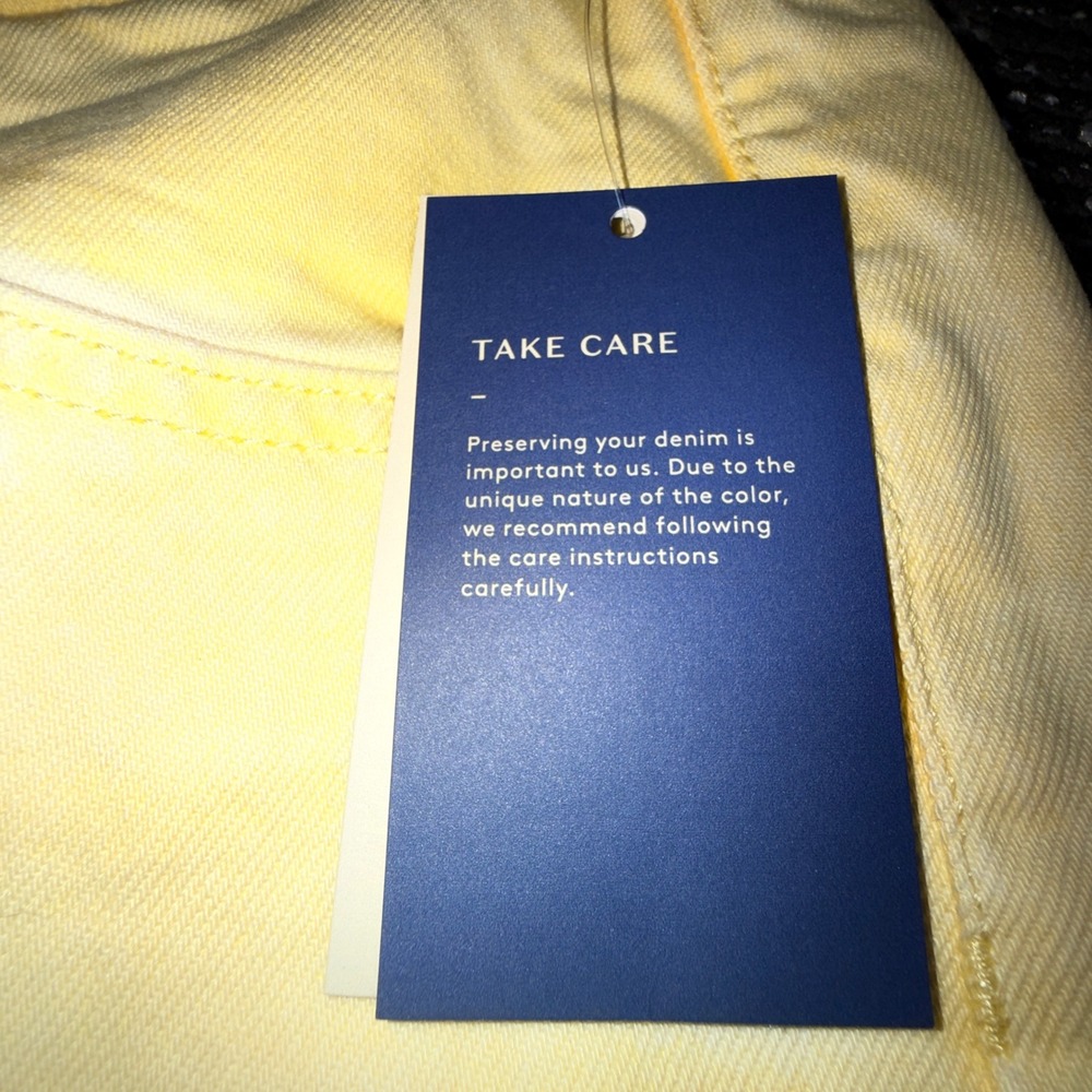 Universal Thread 90s Baggy Jeans Women 10 Short NWT Yellow Mid Rise Cotton - Picture 3 of 9